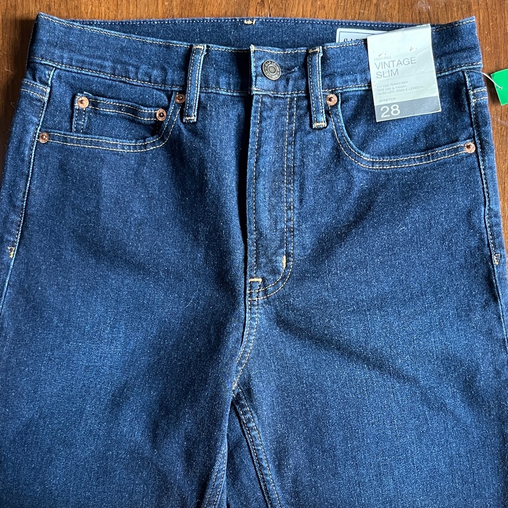 Gap Vintage Slim High Rise 28 / 6 / Short NWT